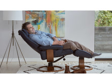 Charger l'image dans la galerie, Fauteuil Admiral R en Bleu ou Latte